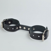 Черные кожаные наручники-фиксатор - Sitabella - купить с доставкой в Первоуральске