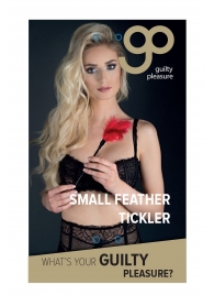 Пластиковая метелочка с красными пёрышками Small Feather Tickler - 32 см. - Blush Novelties - купить с доставкой в Первоуральске