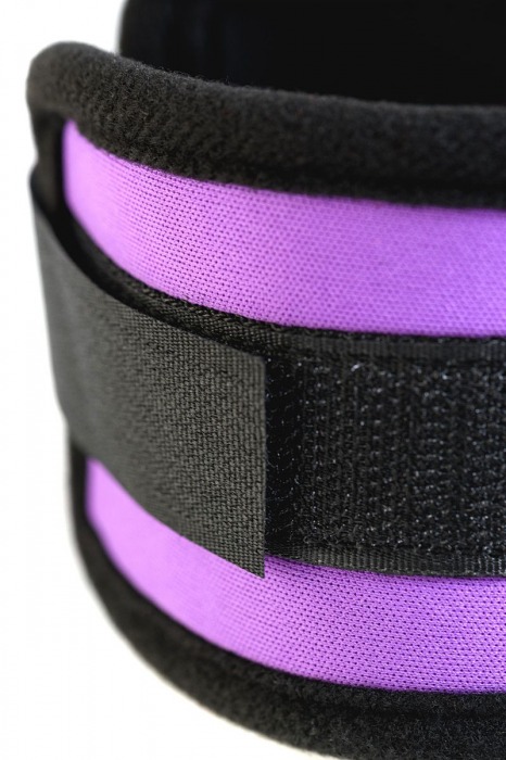 Наручники из неопрена фиолетового цвета - ToyFa - купить с доставкой в Первоуральске