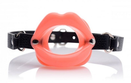 Кляп в форме губ Sissy Mouth Gag - XR Brands - купить с доставкой в Первоуральске